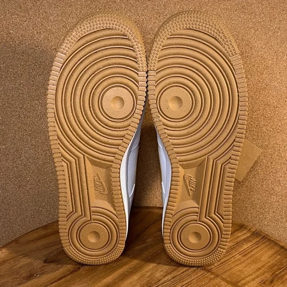 Nike
Air Force 1
Next nature - Picture 4 of 7